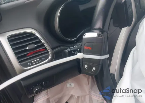 2021 Jeep Grand Cherokee Laredo E 4X2 z USA, uszkodzony, nr VIN 1C4RJEAG7MC658187